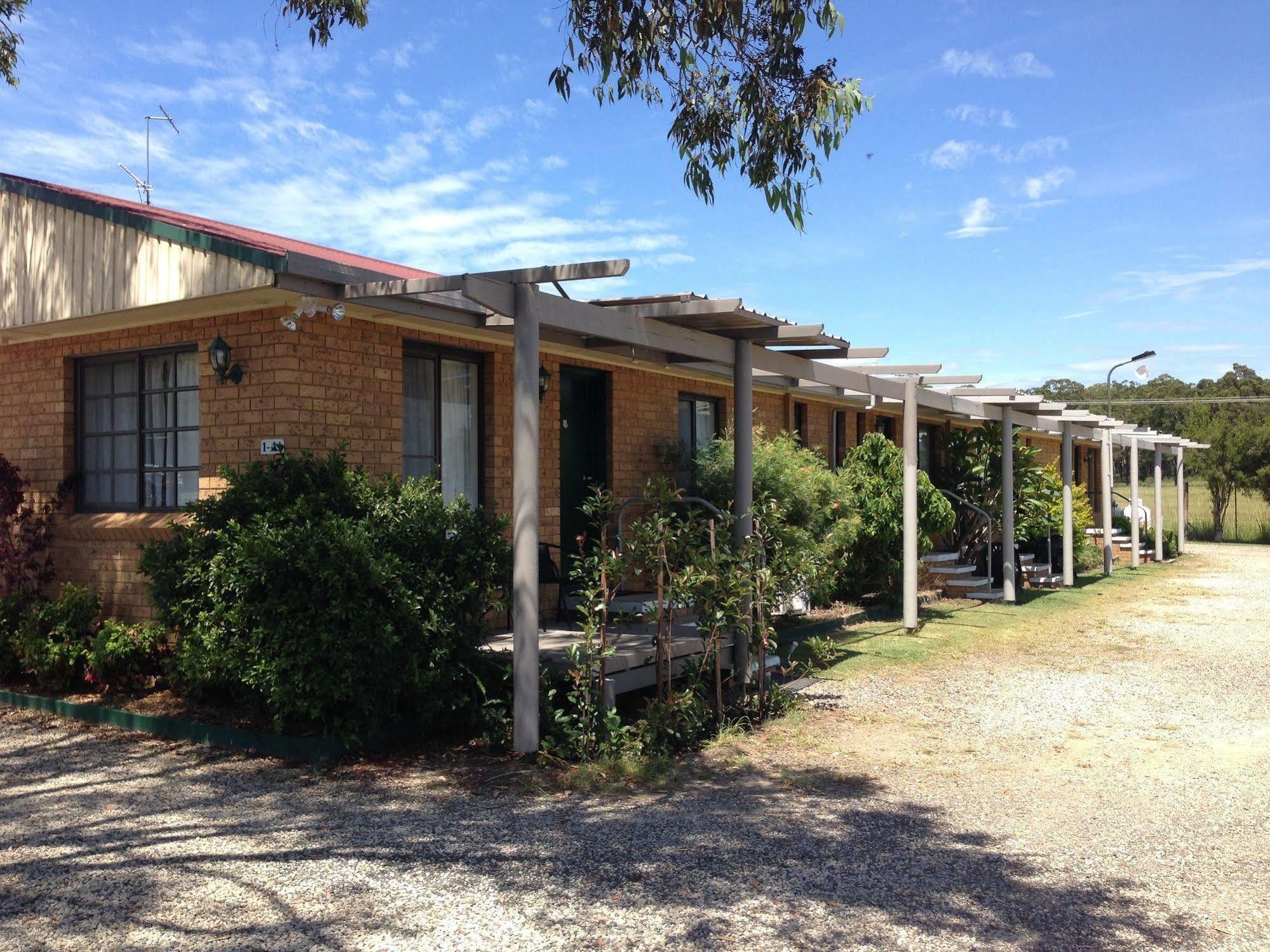 Taree Country Motel Exterior photo